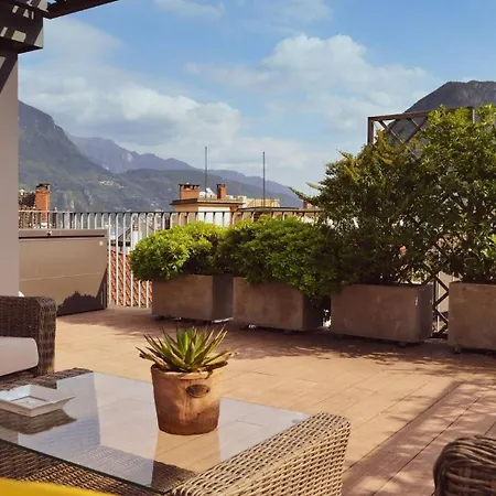Apartment One Only Nassa